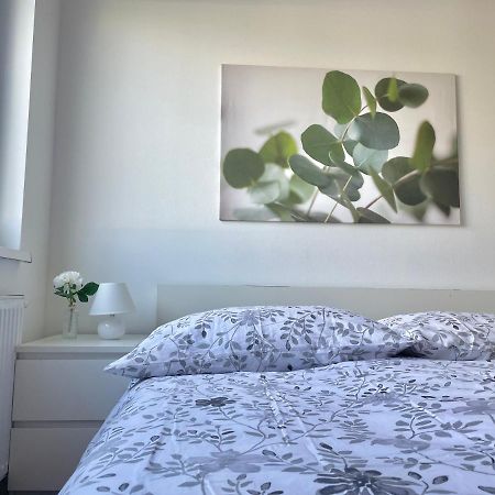 וינה 80M2 Apartment With Balcony & Free Netflix מראה חיצוני תמונה